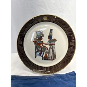 Vintage Pickard King Tut's Golden Treasures Plate, "The Golden Throne", 10 3/4"